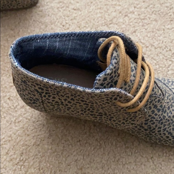Toms Animal Print Wedge Boot - Picture 3 of 3
